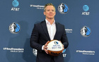NCAA夺冠后，他被大学篮球逼去执教NBA